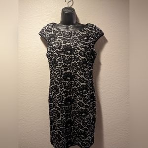 Lace Tommy Hilfiger dress